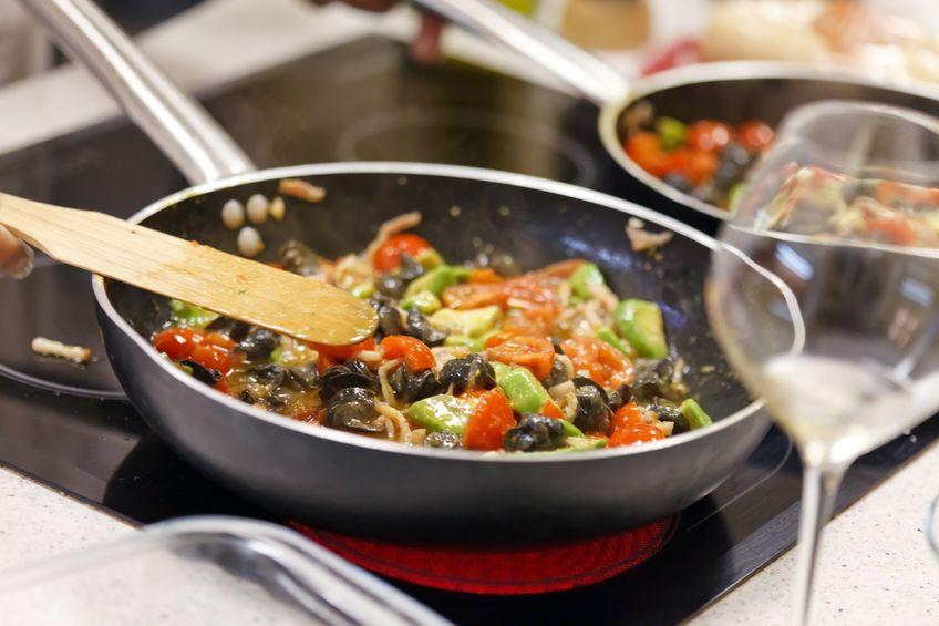 What’s the Best Nonstick Pan Under $100? Can You Get Quality When On a Budget?